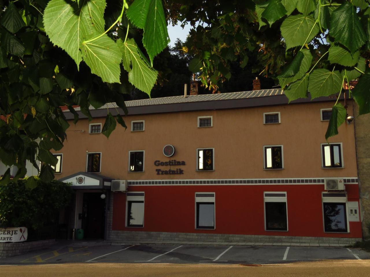Hotel Gostilna Tratnik Zoll Exteriér fotografie